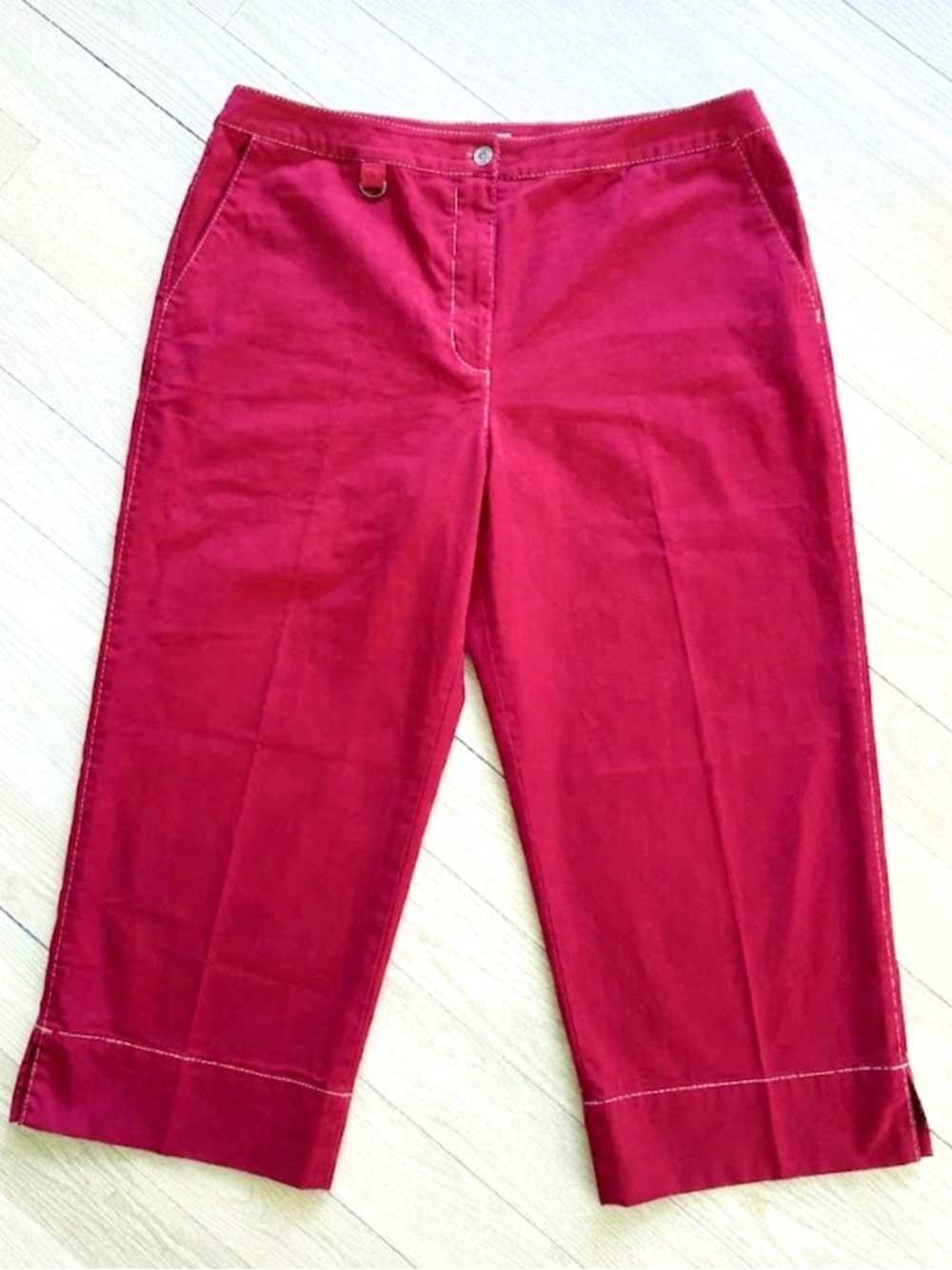 Vintage Red Cropped Pants from Chico’s 3 = Large